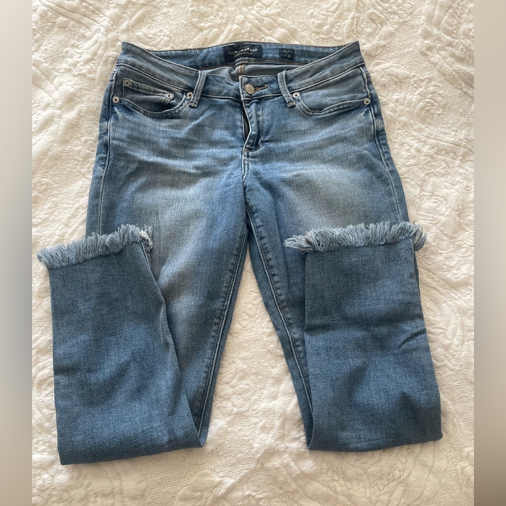 Lucky brand Lolita skin fringed bottom jeans